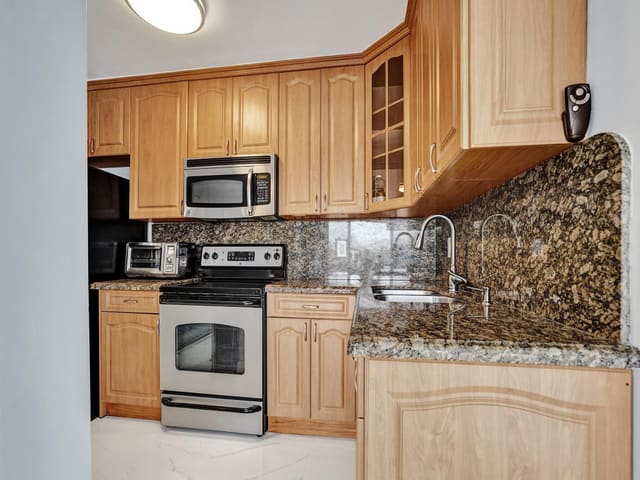 1439 S OCEAN Boulevard 304, Lauderdale-By-The-Sea, FL 33062
