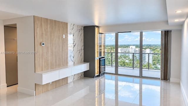2841 N Ocean Boulevard 1003, Fort Lauderdale, FL 33308