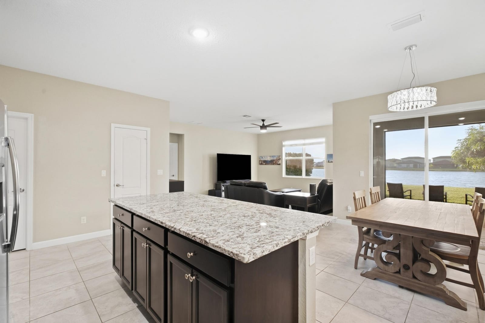 7730 NW GLADWELL Lane, Port St. Lucie, FL 34987 photo 13
