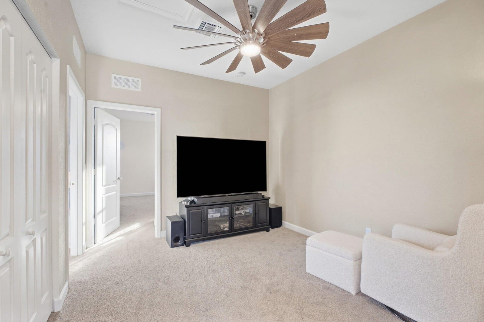 7730 NW GLADWELL Lane, Port St. Lucie, FL 34987 photo 27