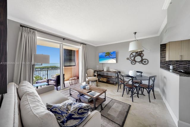 2951 S Bayshore Drive 1101, Miami, FL 33133