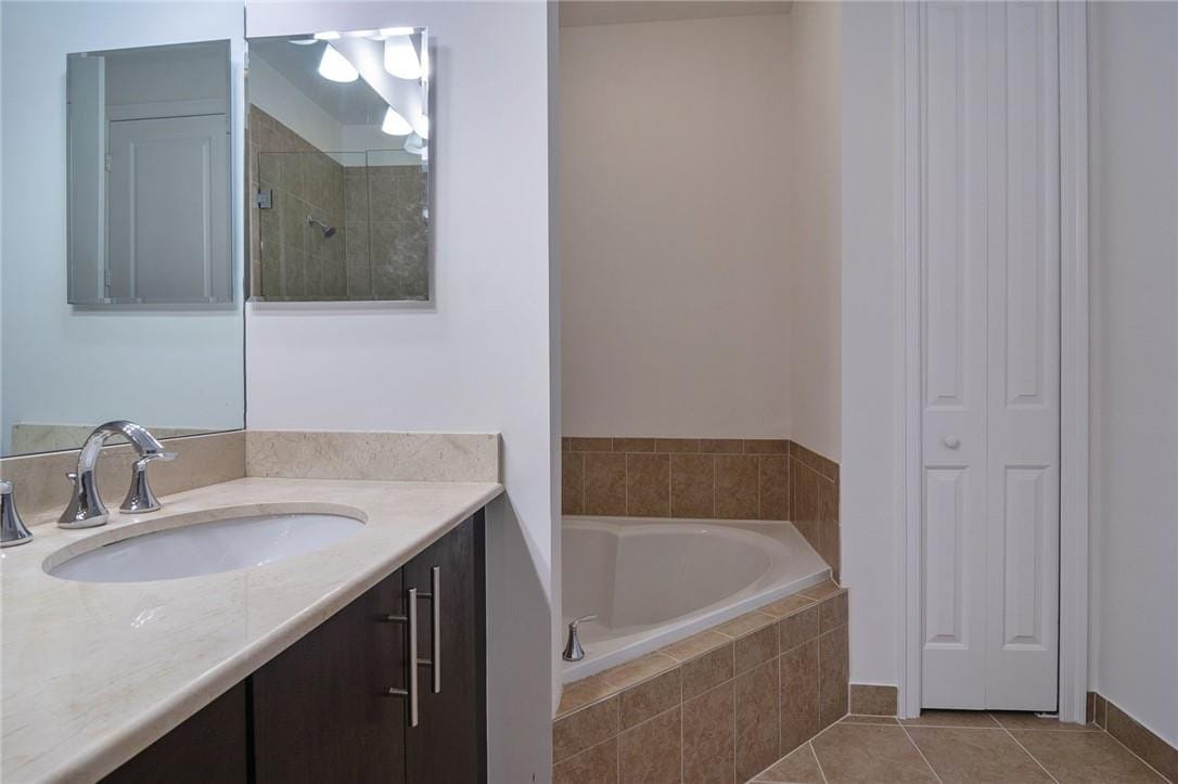 126 Riverwalk Circle E 126, Plantation, FL 33325 photo 21