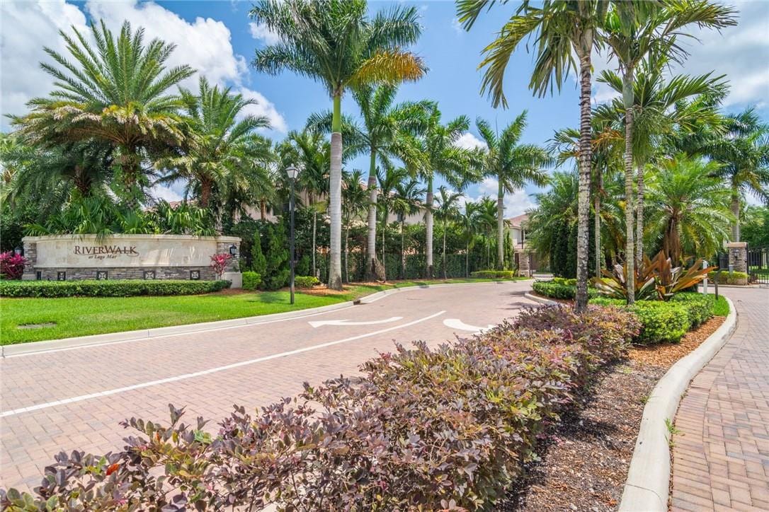 126 Riverwalk Circle E 126, Plantation, FL 33325 photo 28