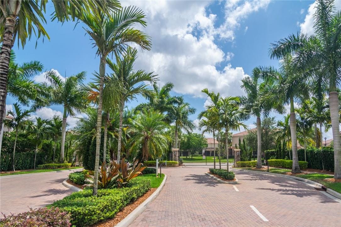 126 Riverwalk Circle E 126, Plantation, FL 33325 photo 29