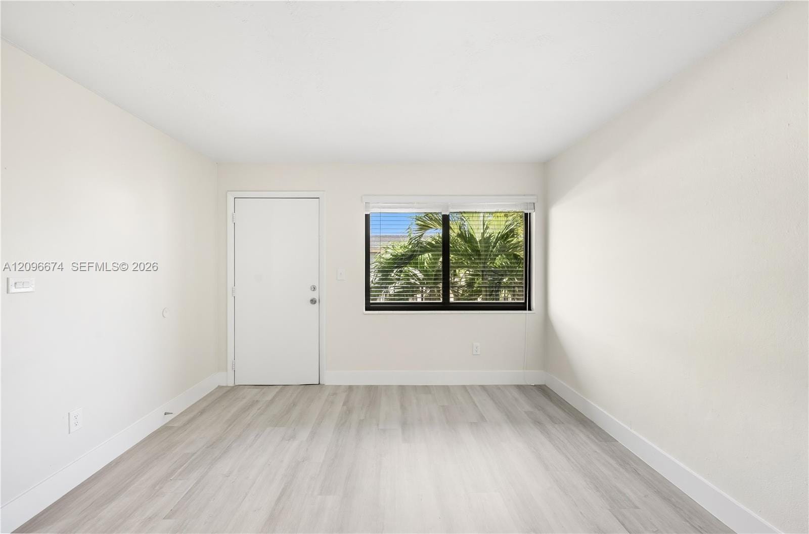 1310 W 29th Street 29, Hialeah, FL 33012 - photo 1 of 19