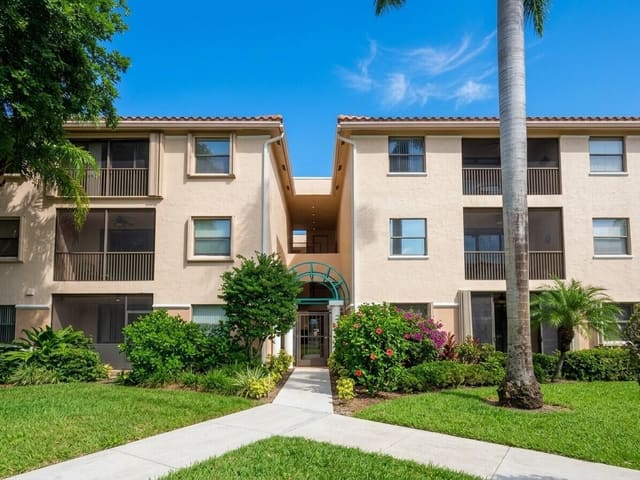 4111 Coral Tree Circle 227, Coconut Creek, FL 33073