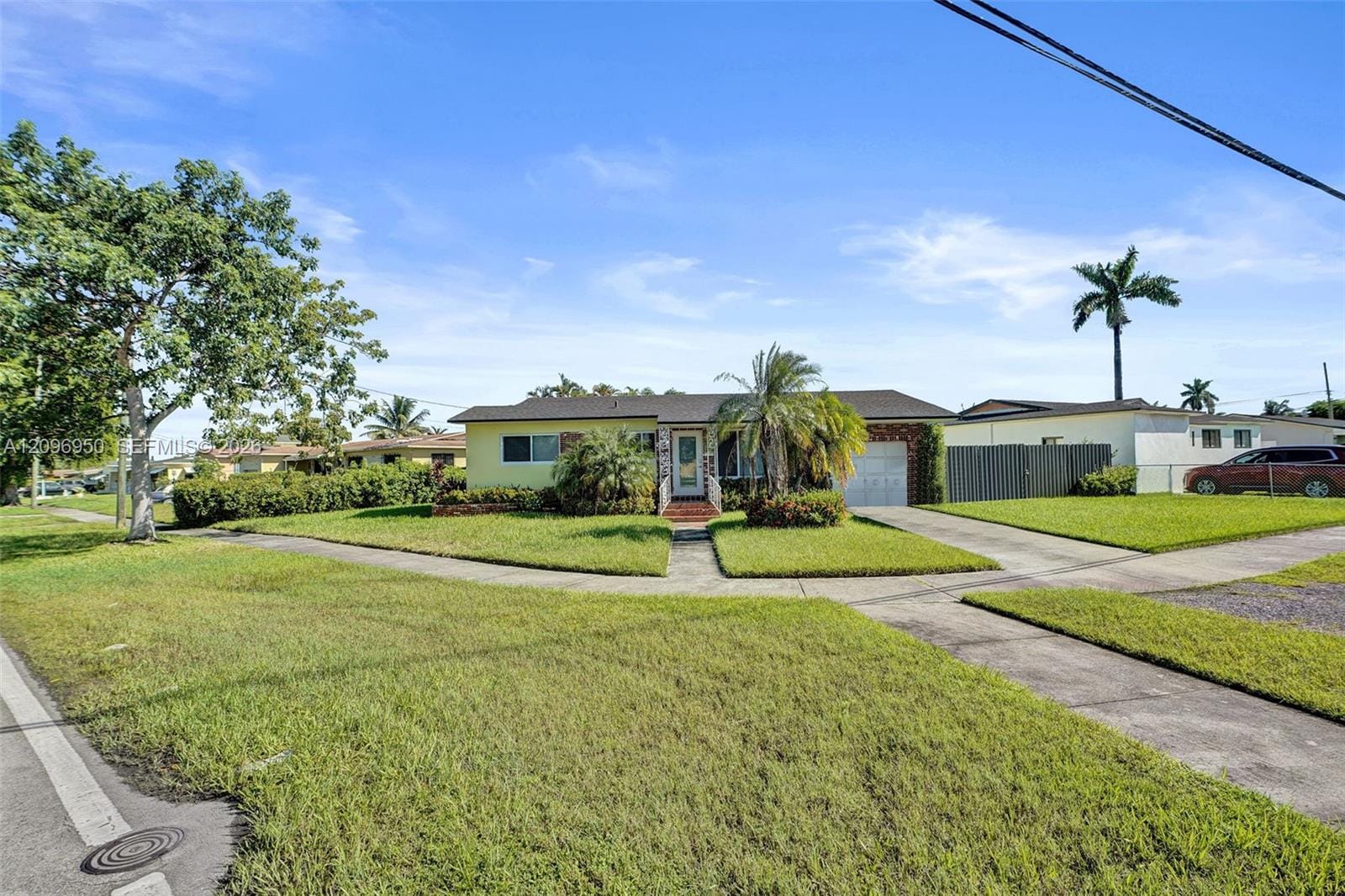 9105 Little River Drive — photo 2