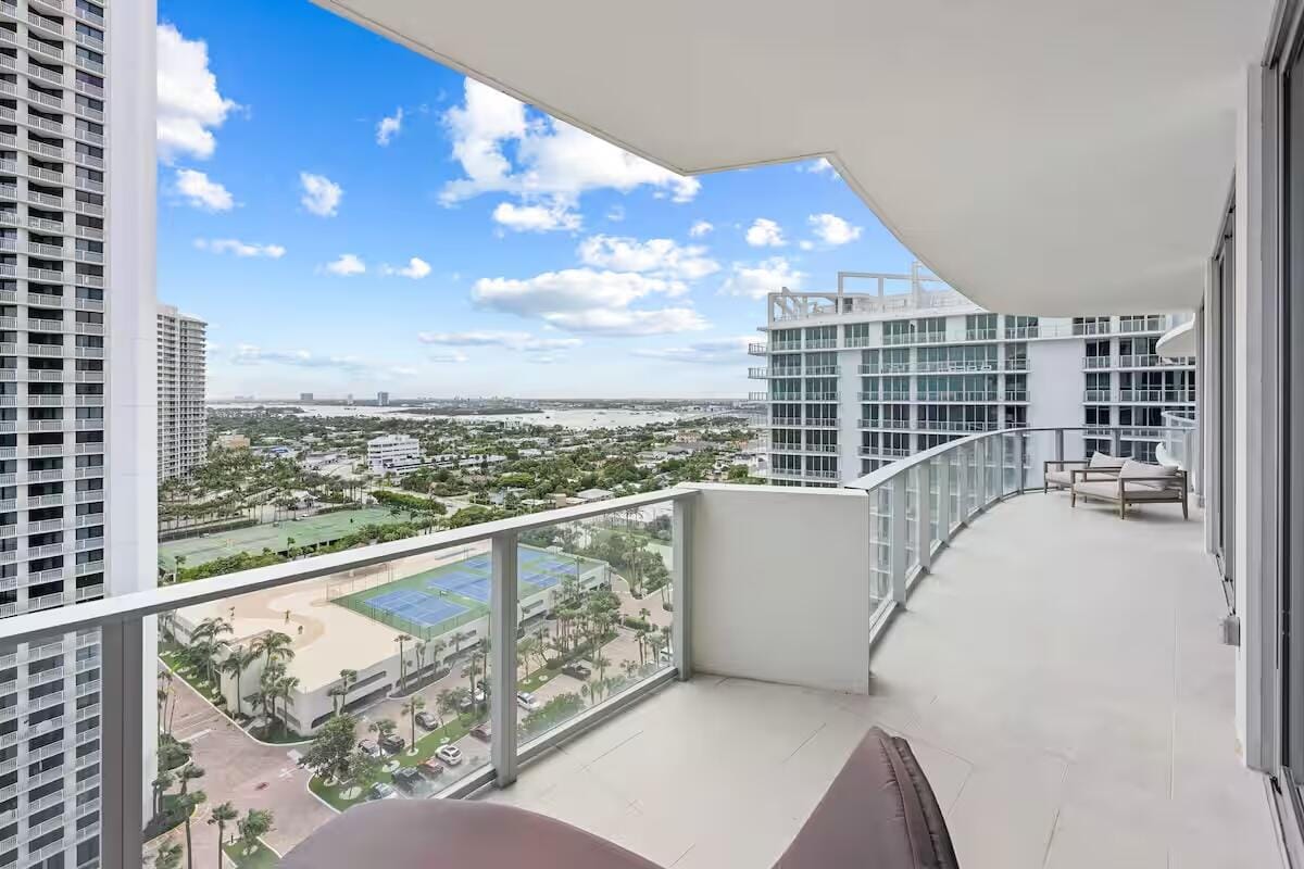 3100 N Ocean Drive H1707, Singer Island, FL 33404 photo 2