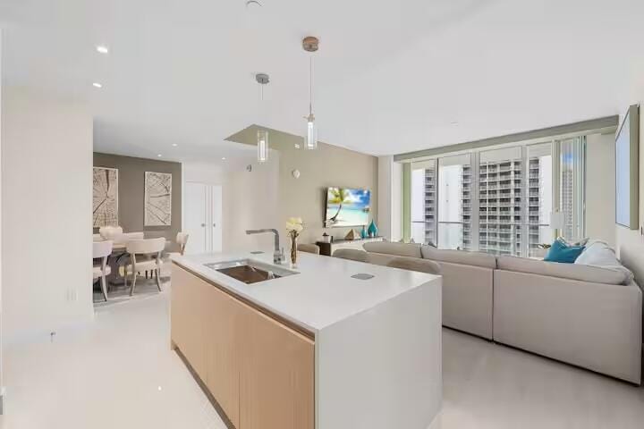 3100 N Ocean Drive H1707, Singer Island, FL 33404 photo 10