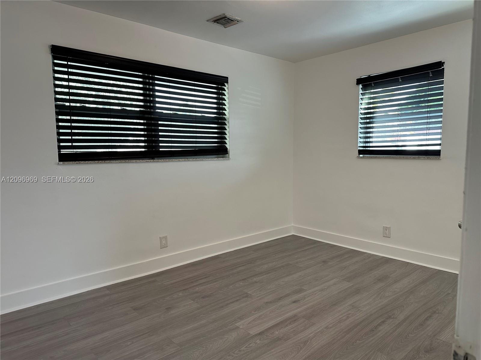 510 NE 4th Avenue 510, Hallandale Beach, FL 33009 photo 21