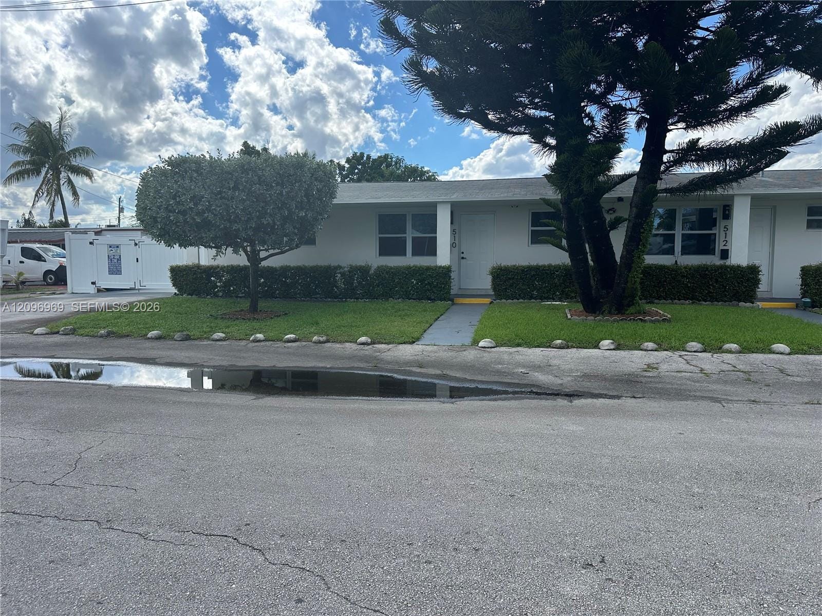 510 NE 4th Avenue 510, Hallandale Beach, FL 33009 photo 30