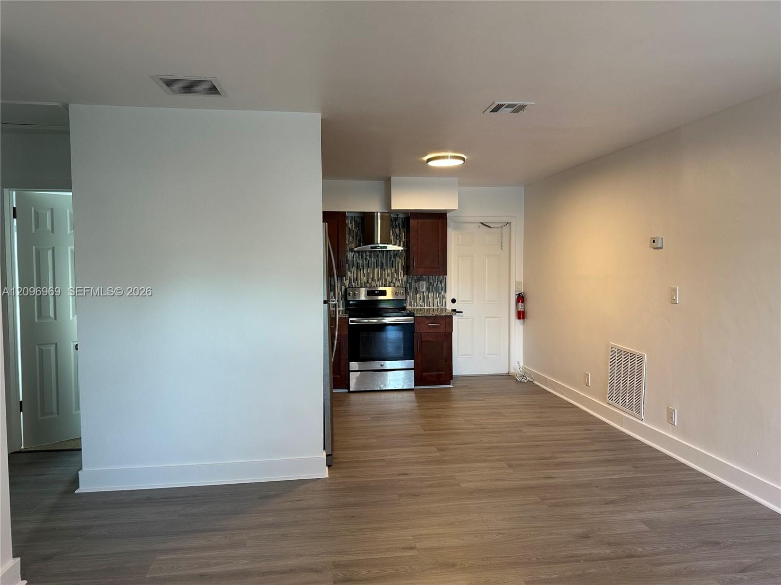 510 NE 4th Avenue 510, Hallandale Beach, FL 33009 photo 5