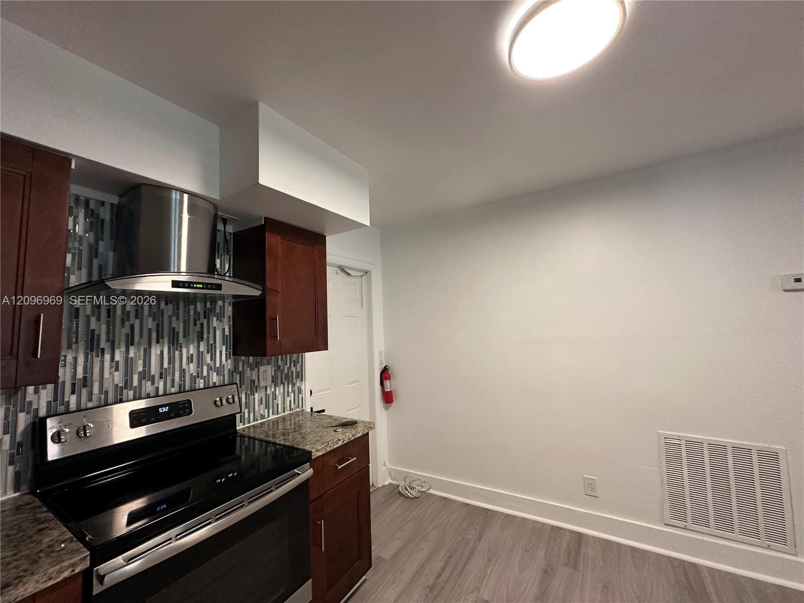510 NE 4th Avenue 510, Hallandale Beach, FL 33009 photo 8