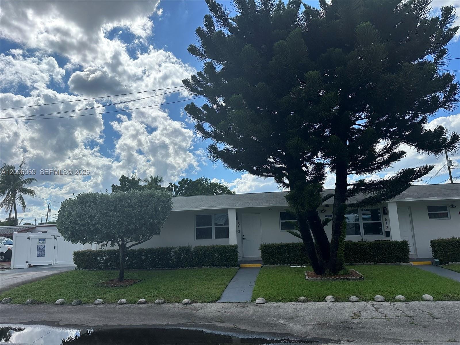 510 NE 4th Avenue 510, Hallandale Beach, FL 33009