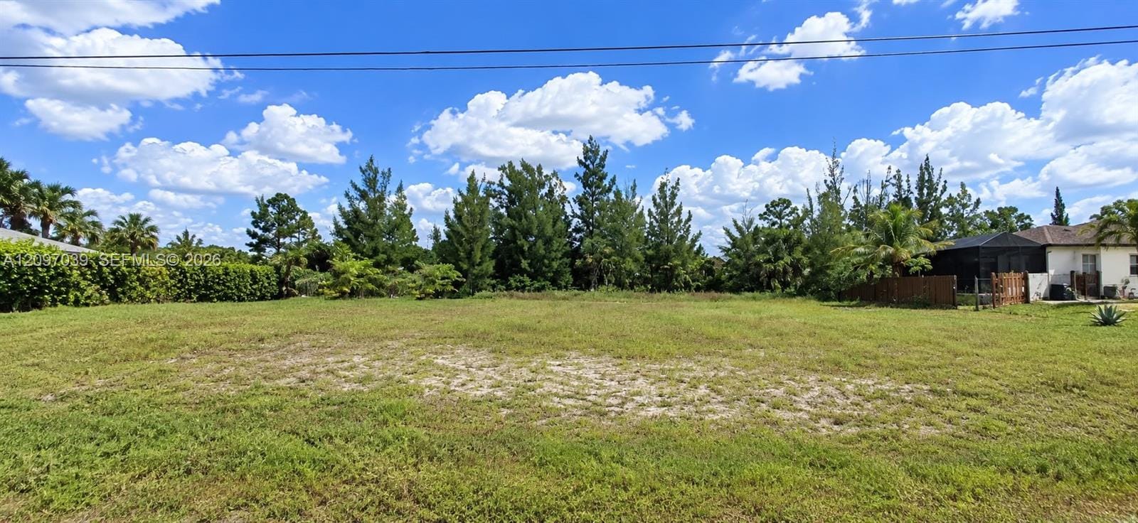 3607 NE 21st Street, FL 33909 photo 2