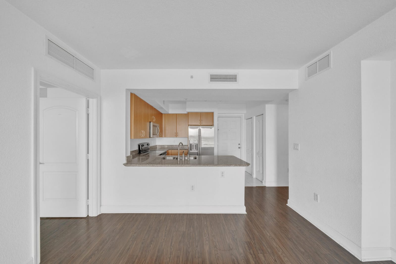 1830 Radius Drive 307 — photo 12