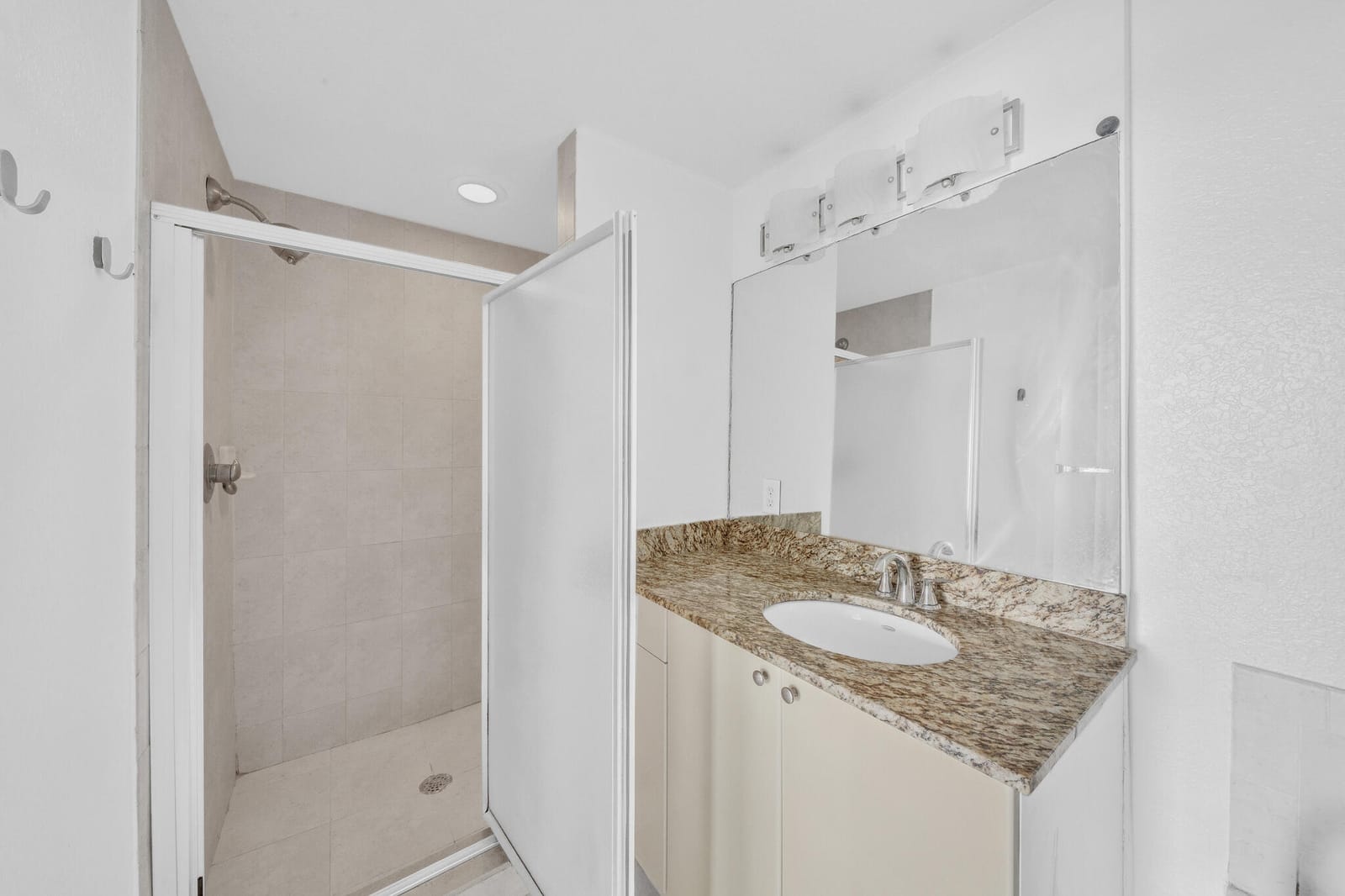 1830 Radius Drive 307, Hollywood, FL 33020 photo 22