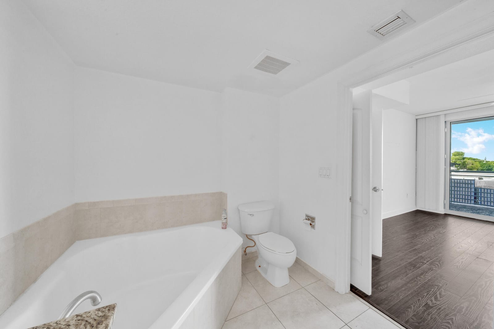 1830 Radius Drive 307, Hollywood, FL 33020 photo 23
