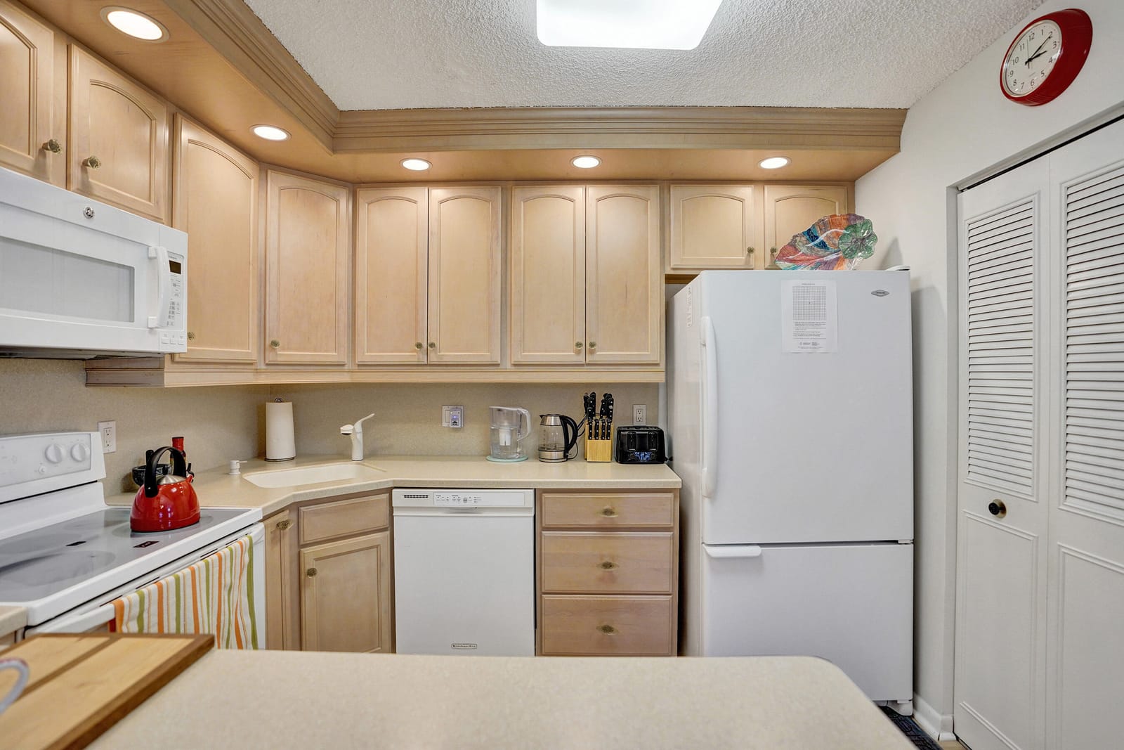 3561 Tall Pine Way B-1 — photo 12