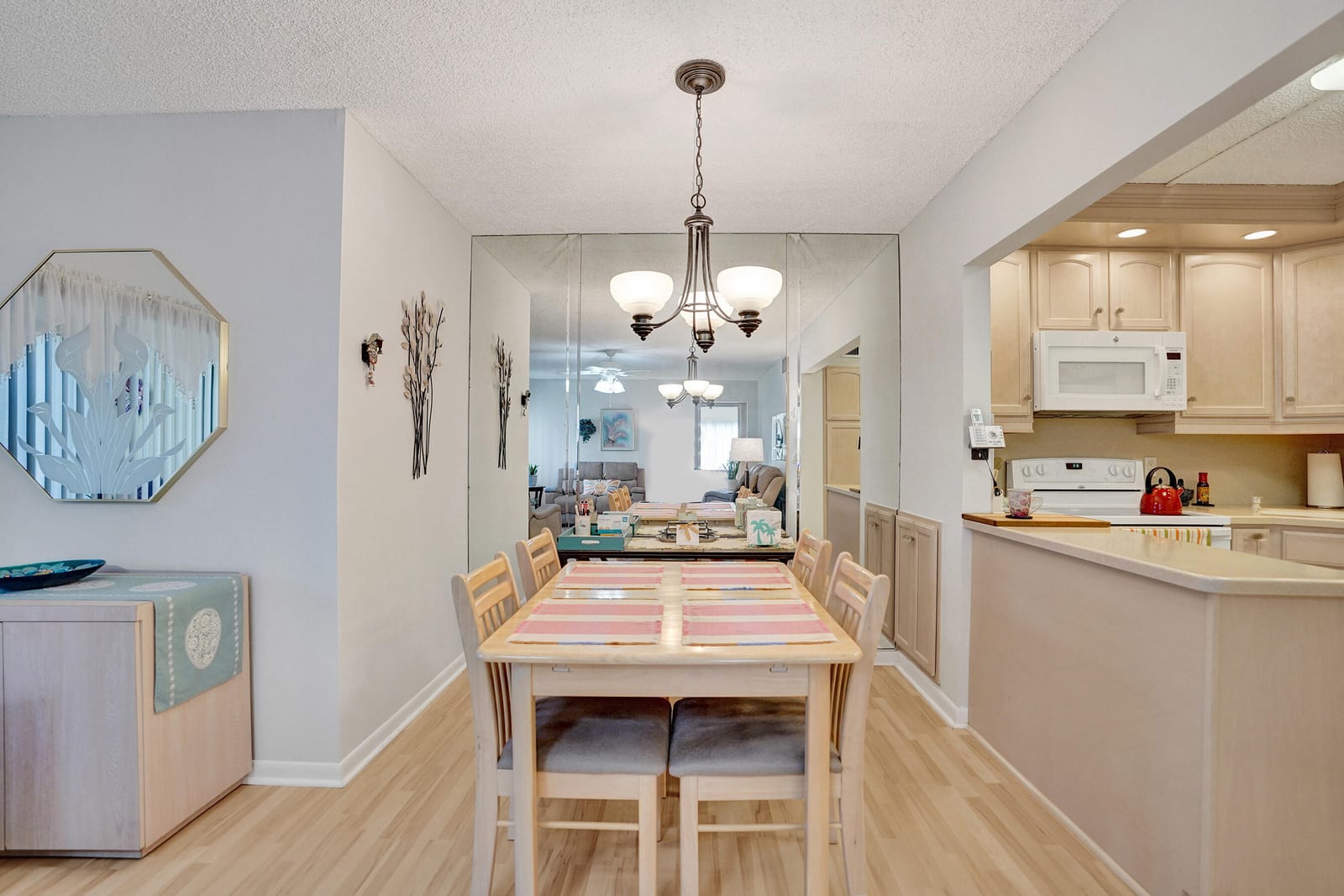3561 Tall Pine Way B-1 — photo 10