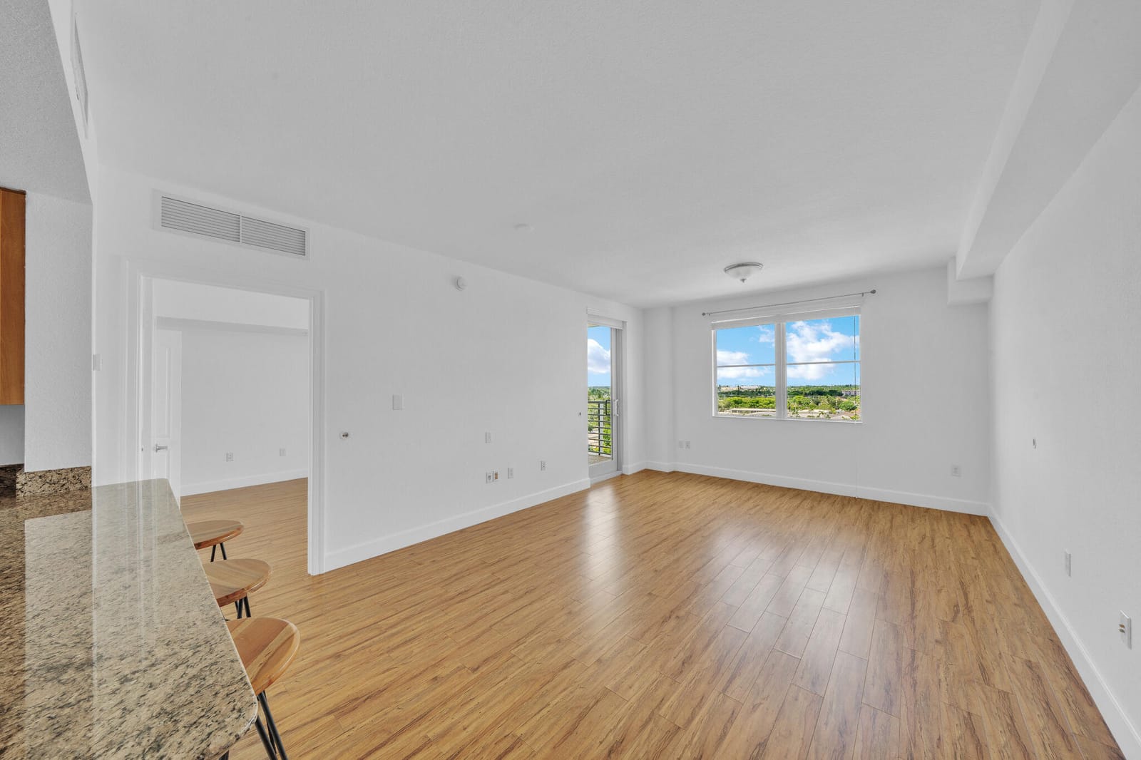 1830 RADIUS Drive 1009 — photo 11