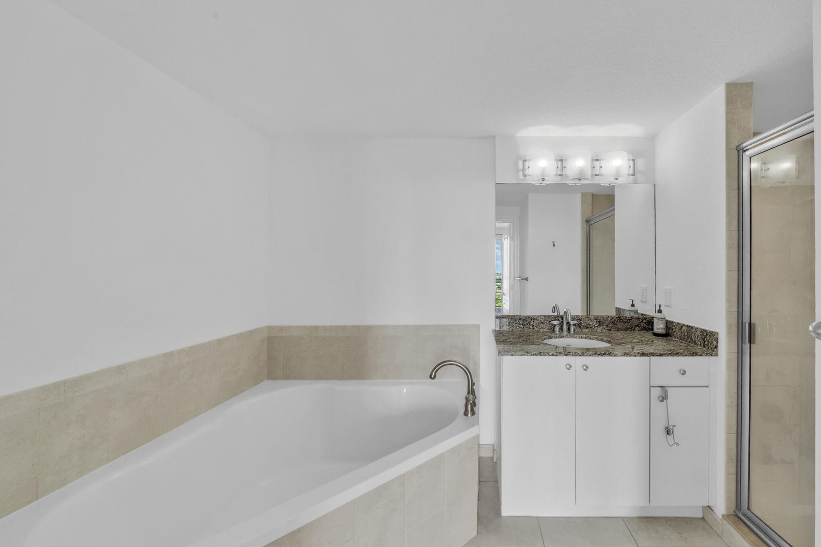 1830 RADIUS Drive 1009, Hollywood, FL 33020 photo 24