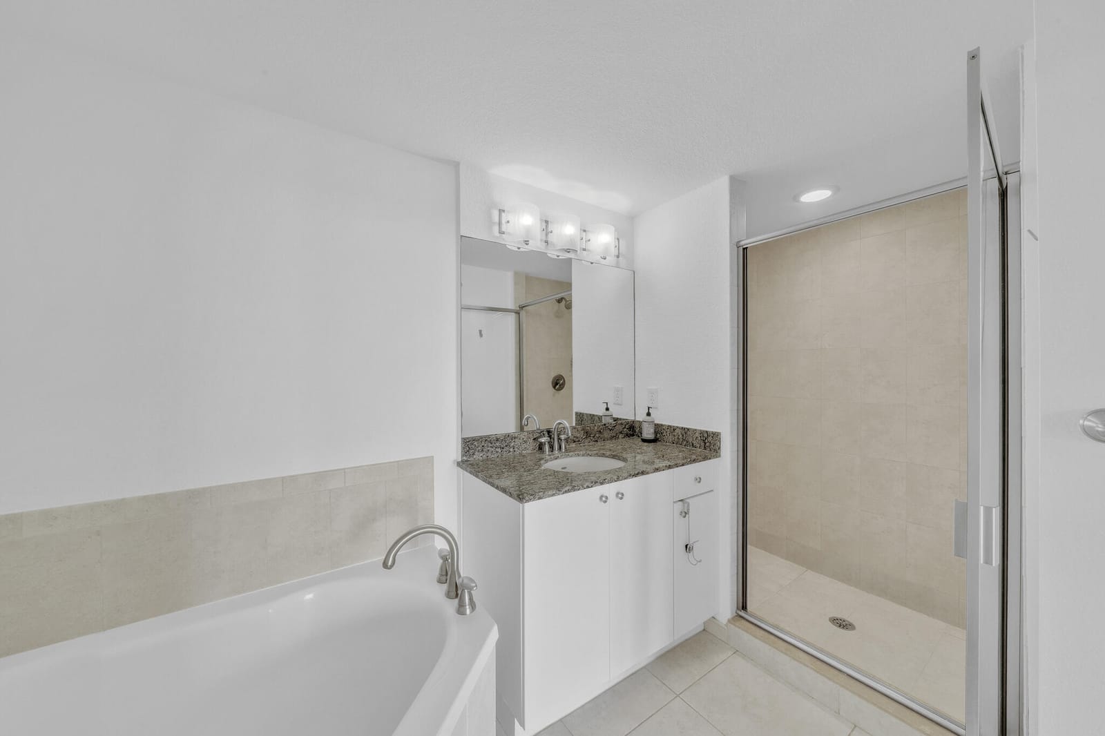 1830 RADIUS Drive 1009, Hollywood, FL 33020 photo 25