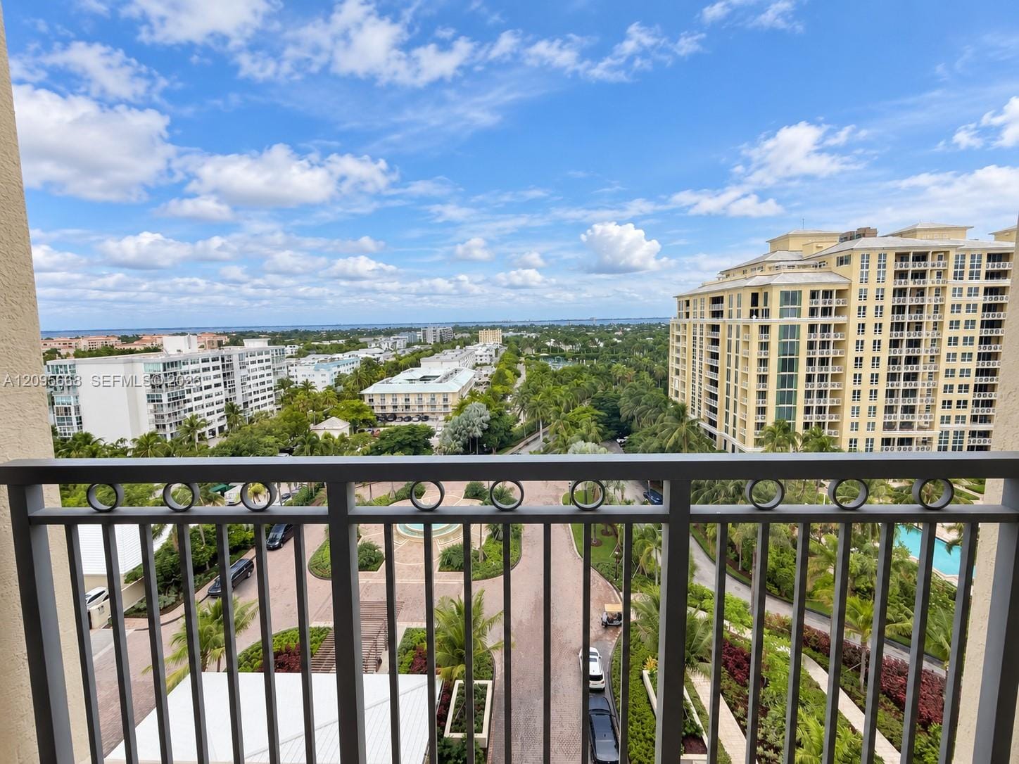 455 Grand Bay Drive 1020, Key Biscayne, FL 33149 photo 9