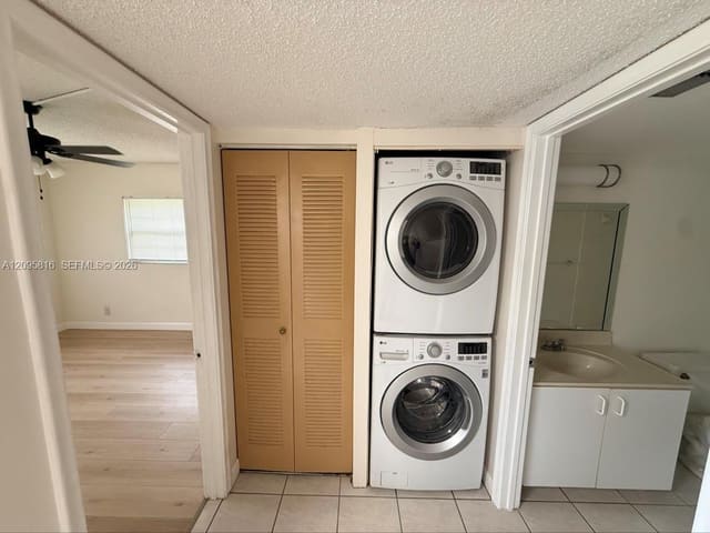 1200 SW 124th Terrace 101O, Pembroke Pines, FL 33027