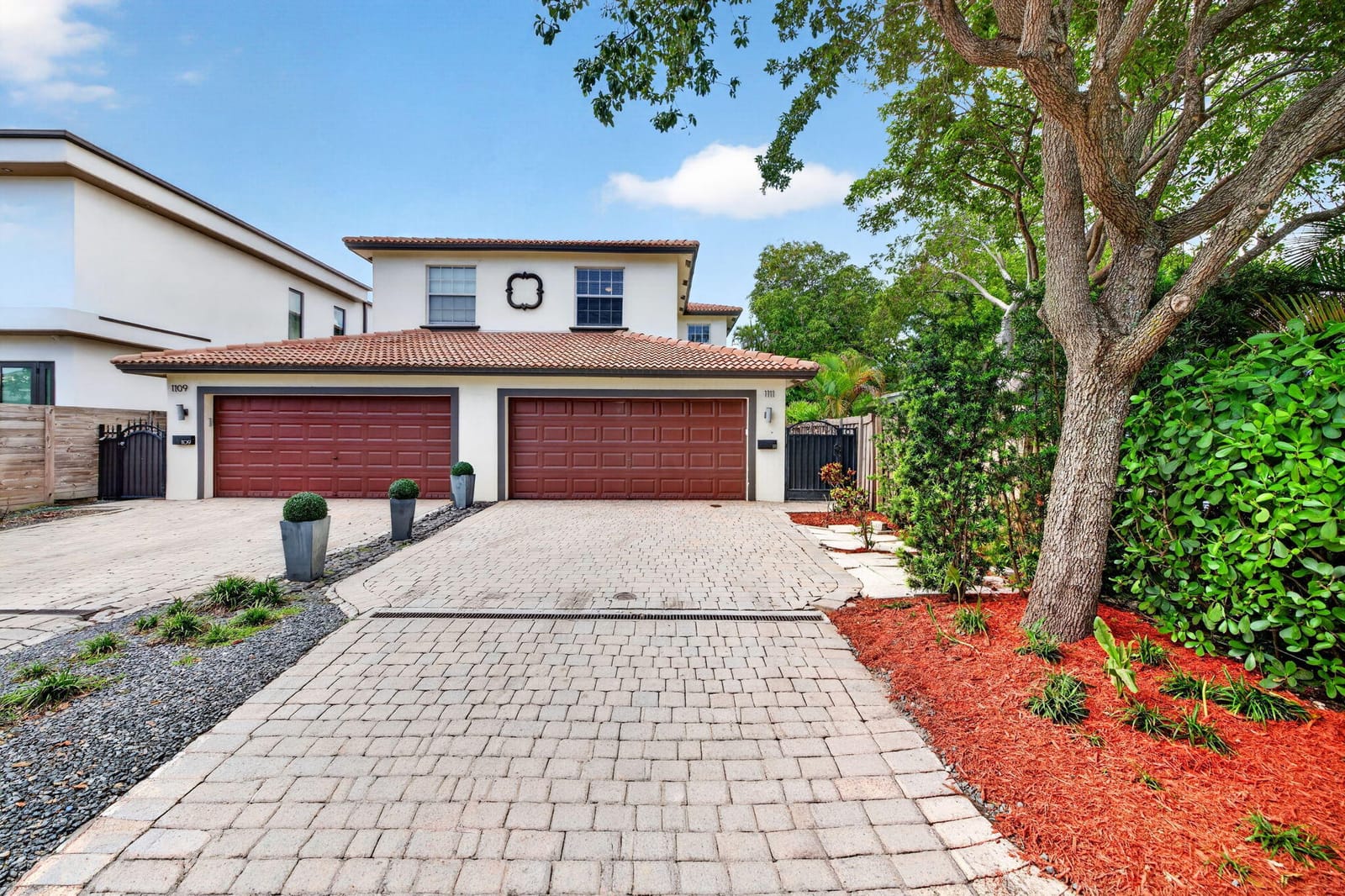 1111 NE 16TH Avenue, Fort Lauderdale, FL 33304 - photo 1 of 30