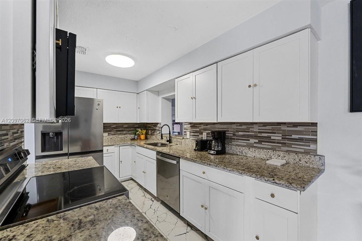 8120 Gondola Drive, Orlando, FL 32809 photo 15
