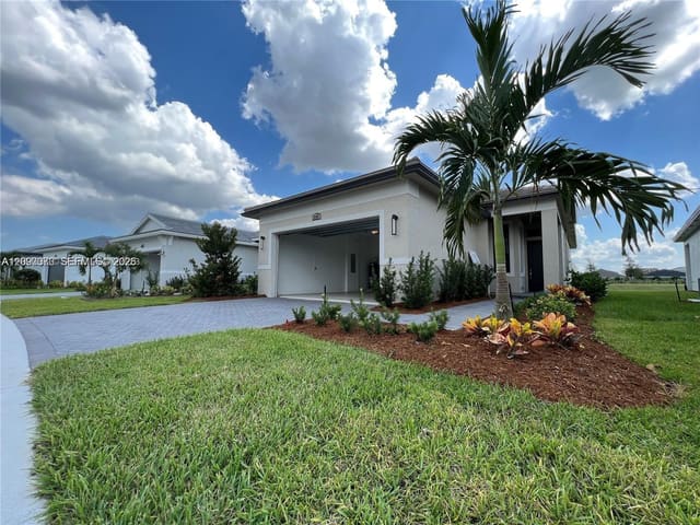 9393 SW Pepoli Way 9393, Port St. Lucie, FL 34987