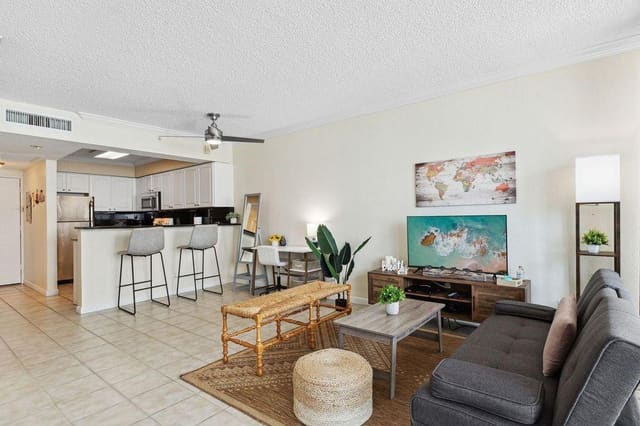2501 S OCEAN Drive 304, Hollywood, FL 33019