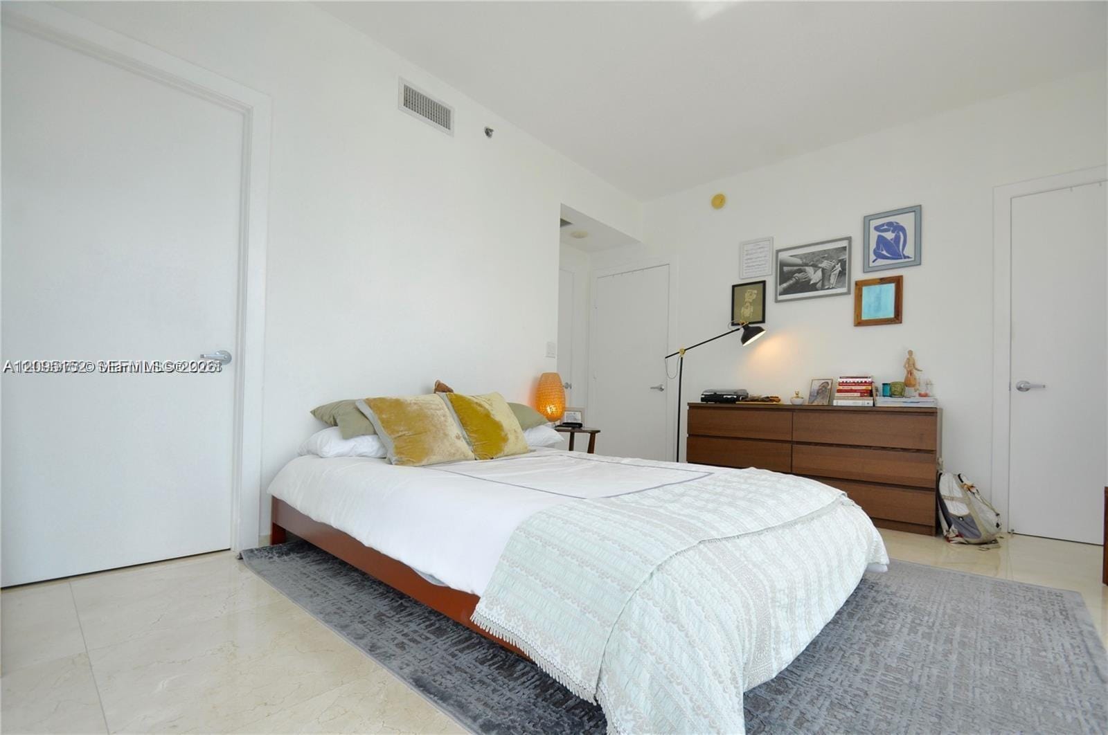 1060 Brickell Avenue 3111 — photo 9