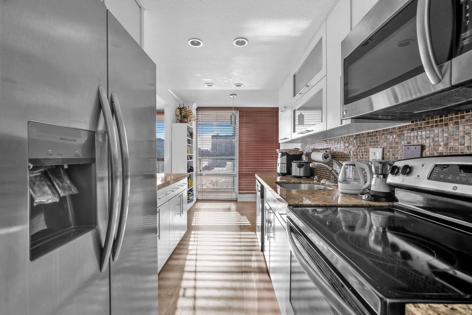 230 174th Street Apt 417, Sunny Isles Beach, FL 33160 photo 11