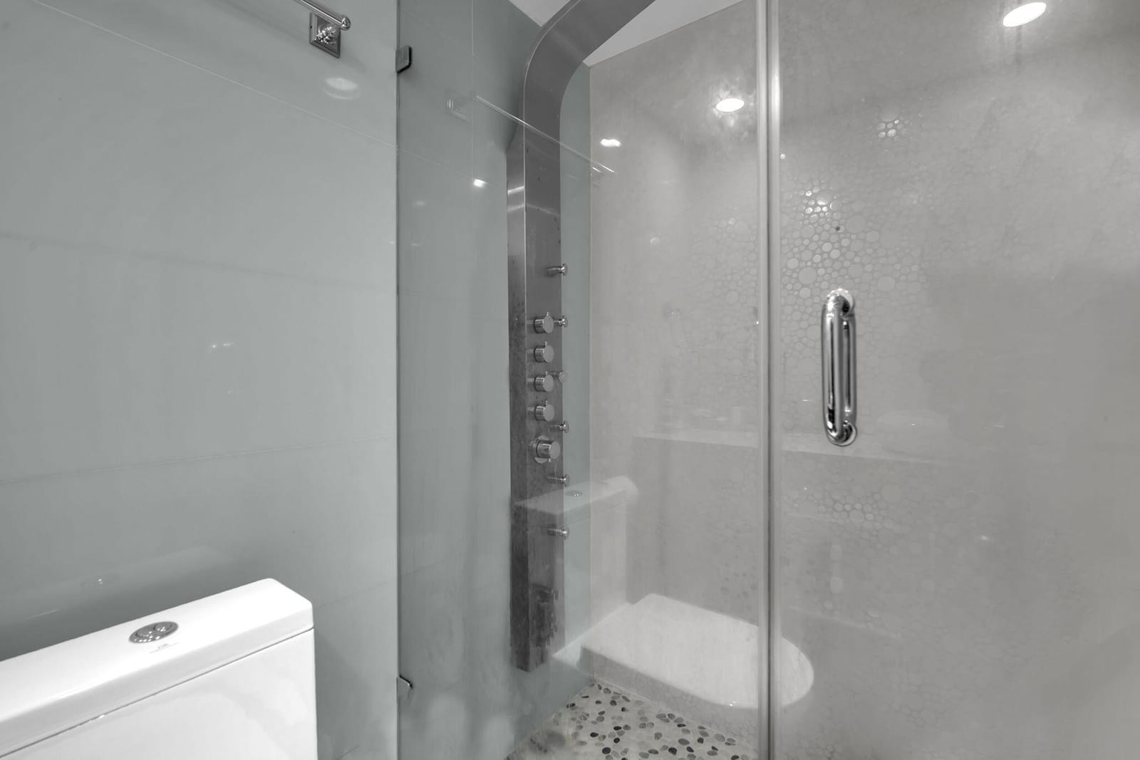 230 174th Street Apt 417, Sunny Isles Beach, FL 33160 photo 16