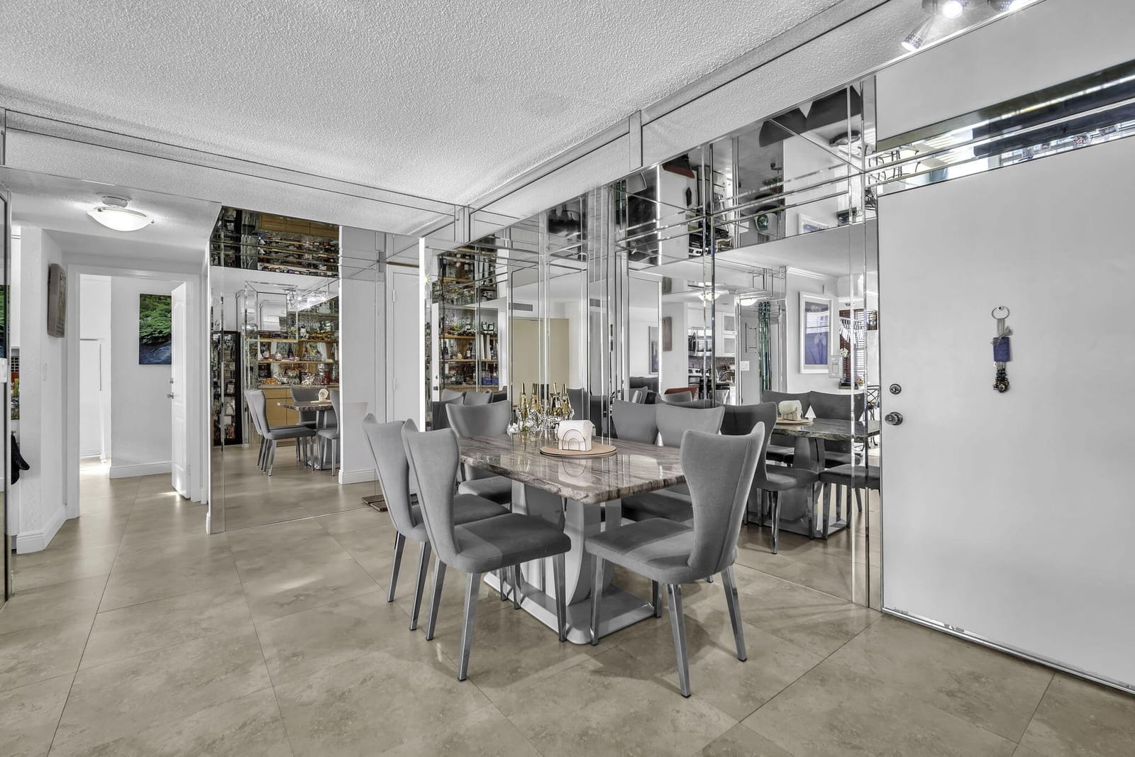230 174th Street Apt 417, Sunny Isles Beach, FL 33160 photo 3