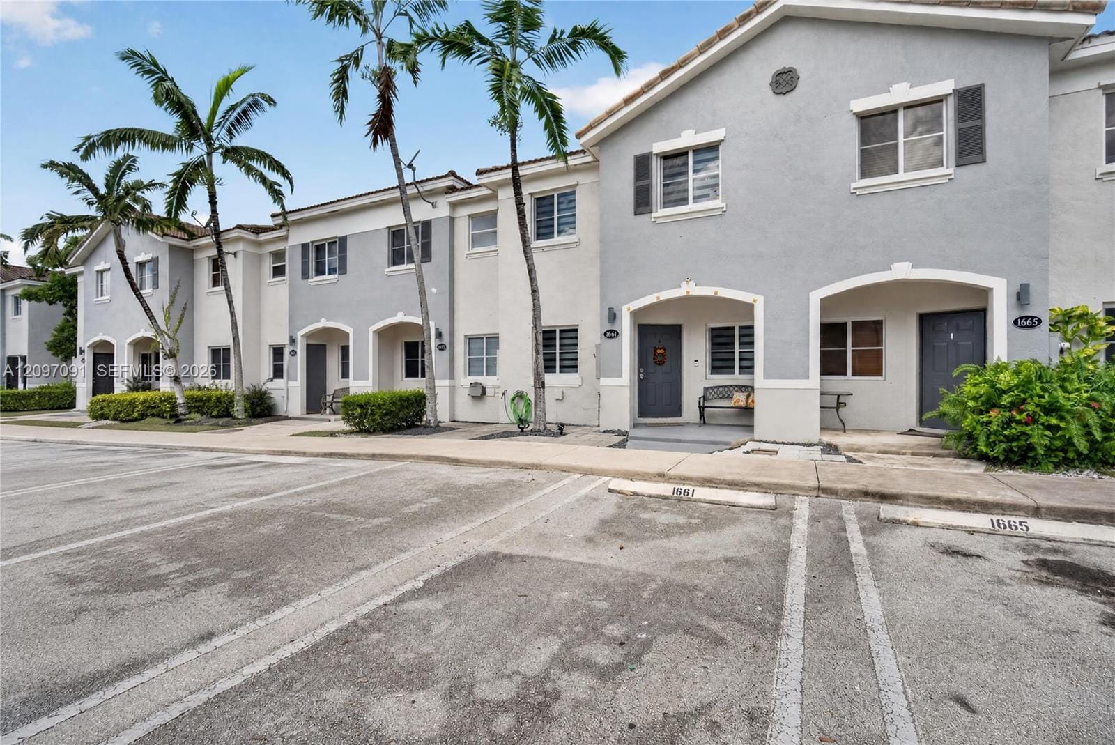 1661 SE 30th Street, Homestead, FL 33035 photo 2