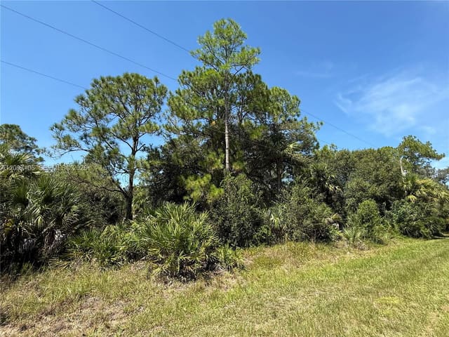 530 S Granja Street, Clewiston, FL 33440
