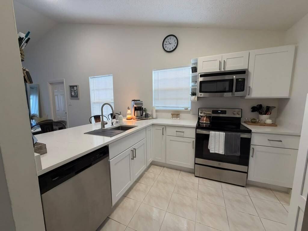 1437 Royal Forest Court, West Palm Beach, FL 33406 photo 13