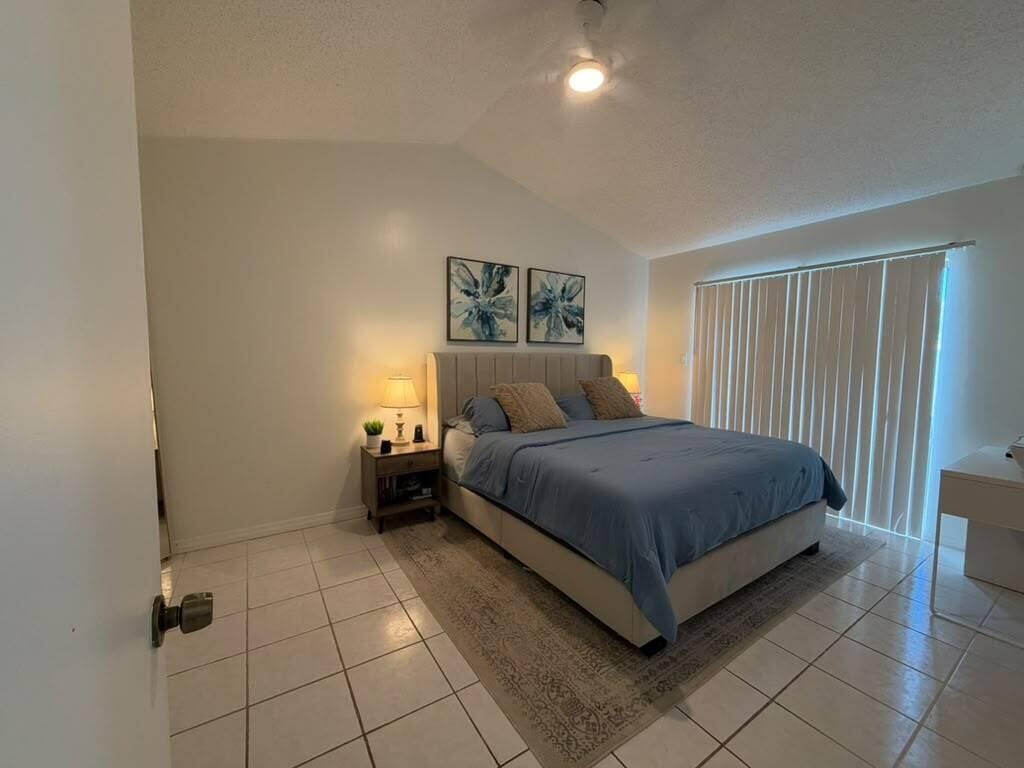 1437 Royal Forest Court, West Palm Beach, FL 33406 photo 16