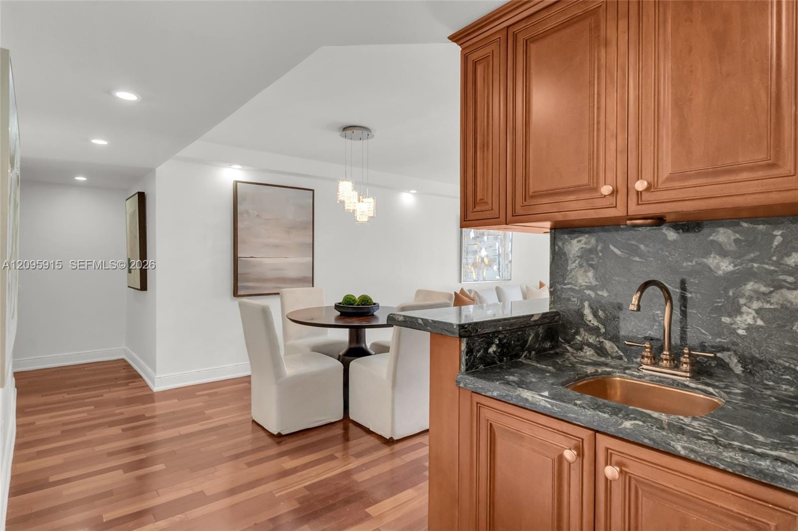 220 Washington Avenue 5D, Miami Beach, FL 33139 photo 5