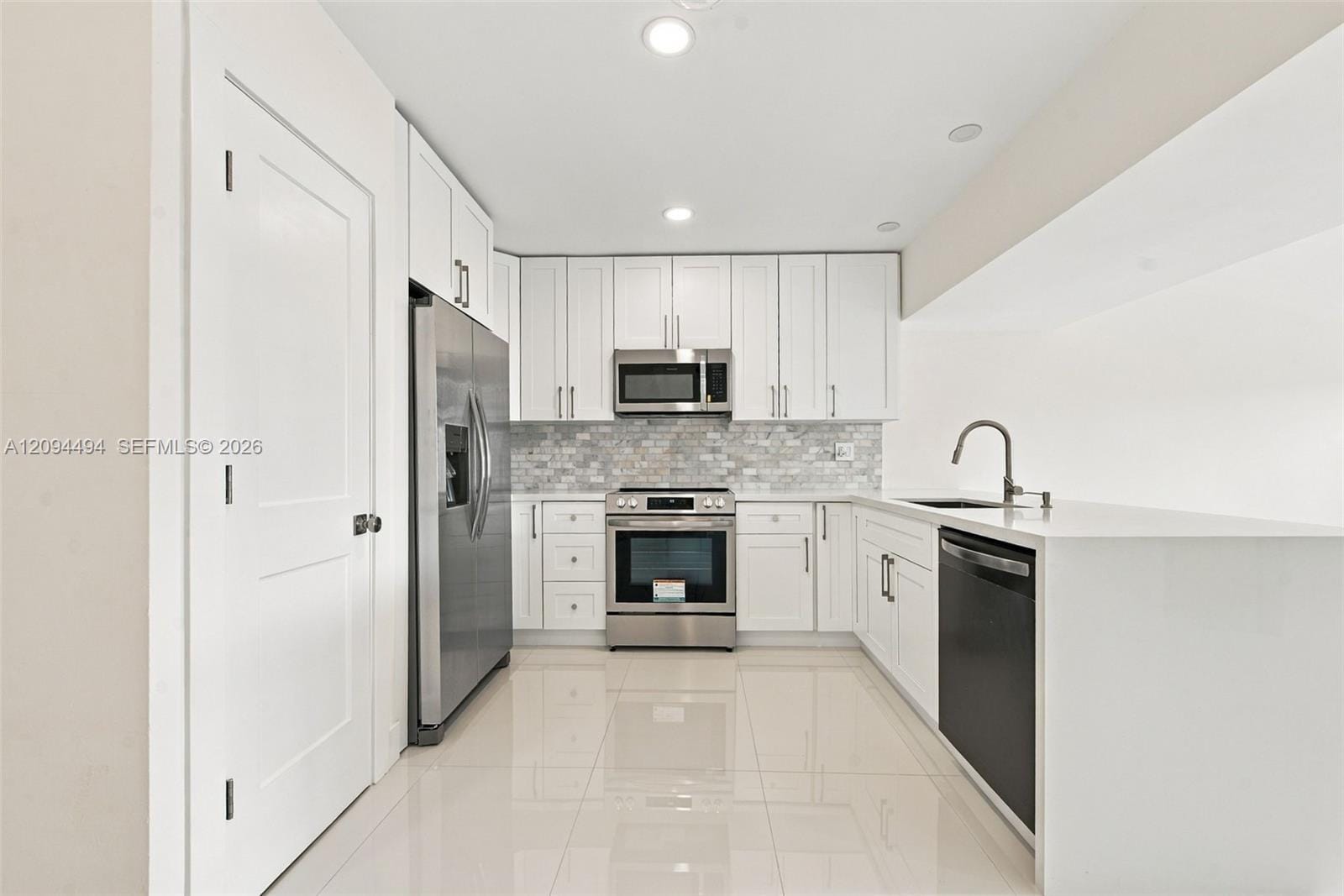 5133 NE 18th Terrace 5133, Fort Lauderdale, FL 33308 photo 8