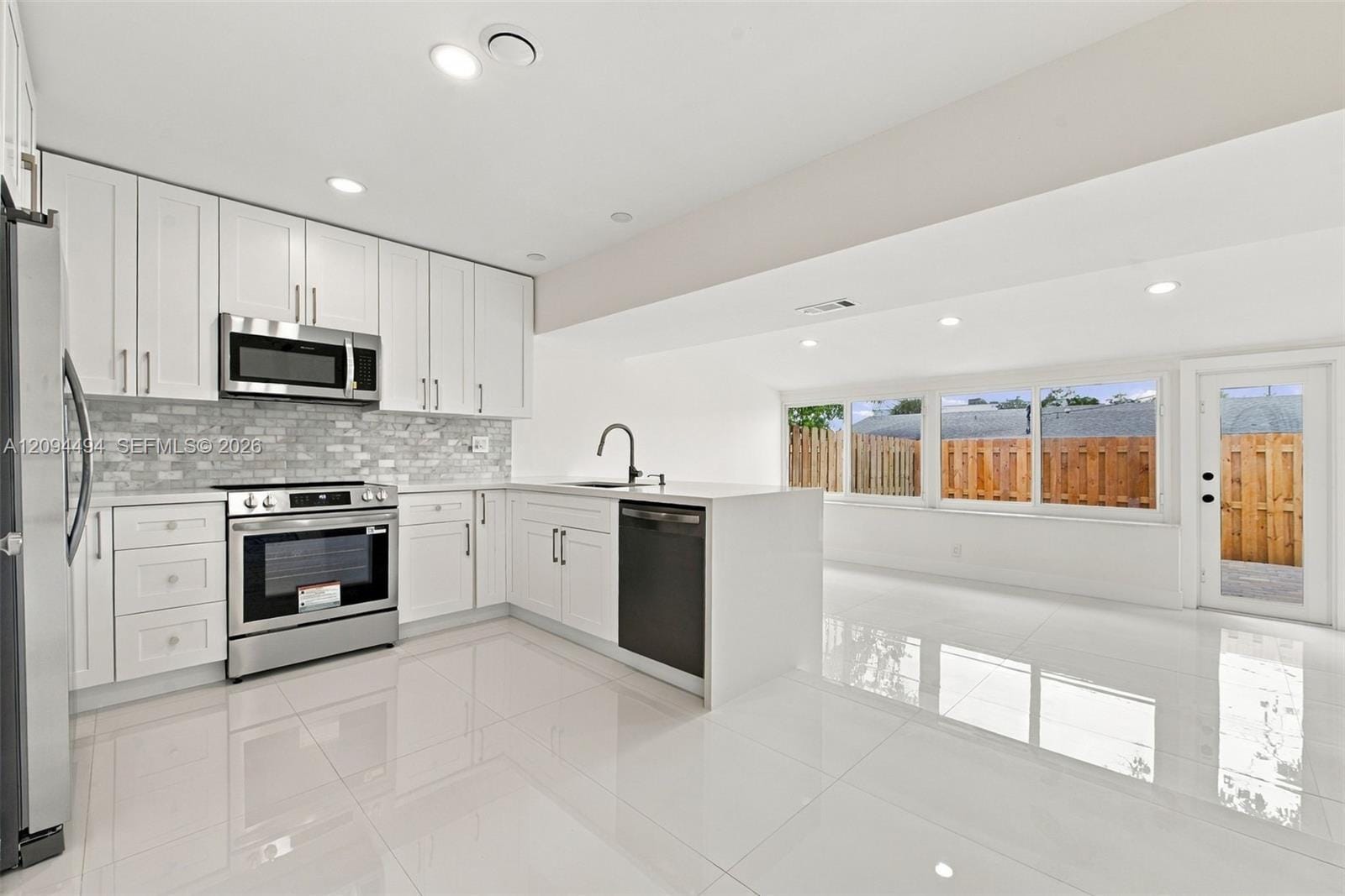 5133 NE 18th Terrace 5133, Fort Lauderdale, FL 33308 photo 9