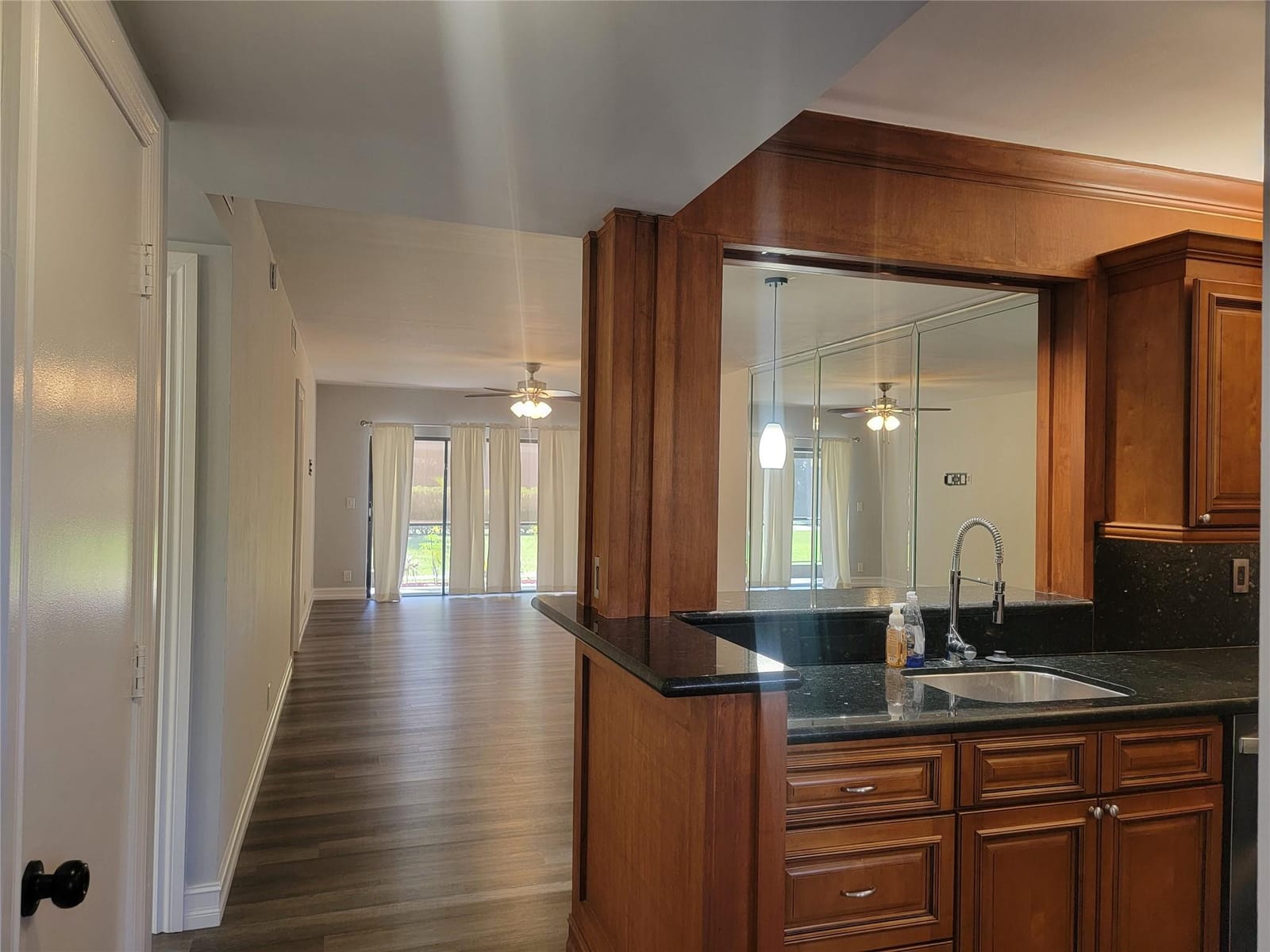 1001 SE 6TH Avenue 127 — photo 5