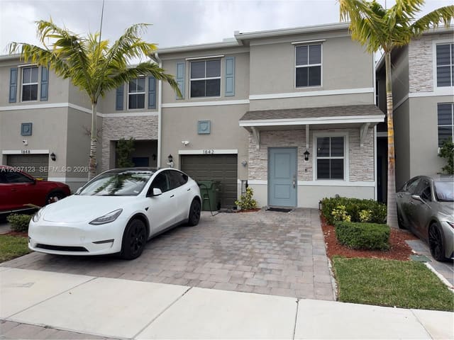1842 SE 7th Terrace 1842, Homestead, FL 33034