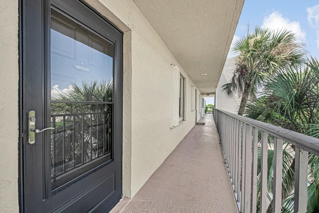 890 N FEDERAL Highway 307, Lantana, FL 33462 photo 16