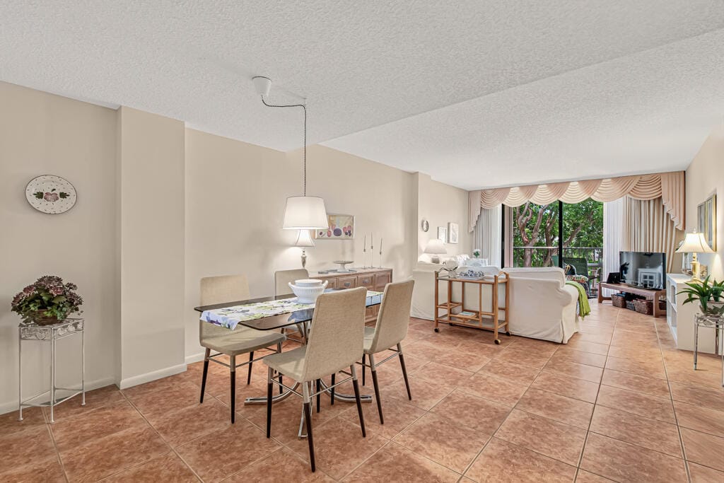 890 N FEDERAL Highway 307 — photo 4