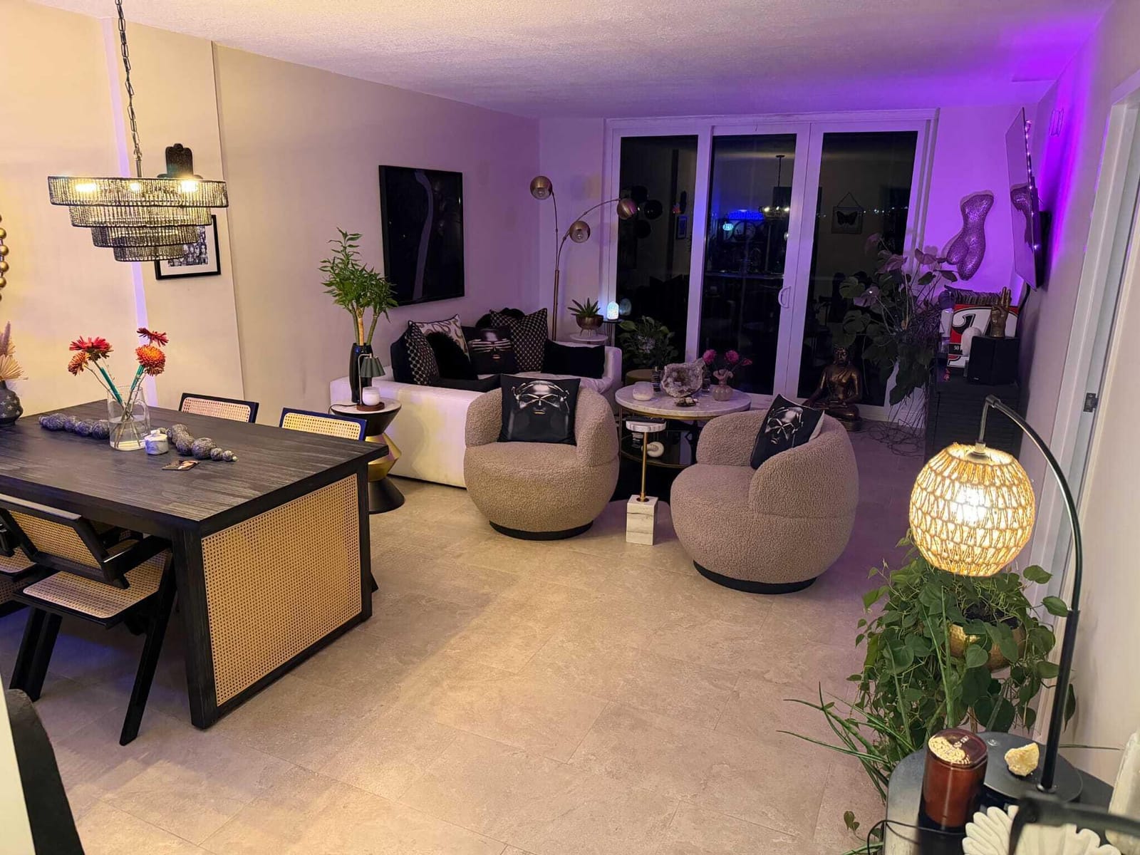 250 JACARANDA Drive 810 — photo 2