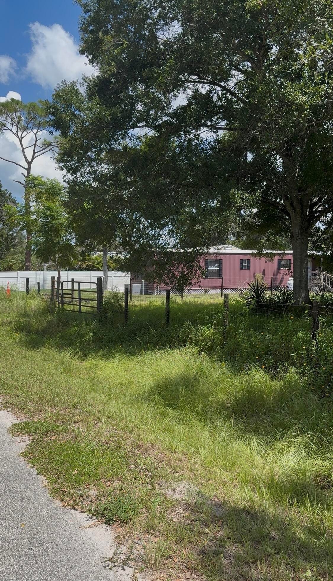 854 NE 42ND Terrace, Okeechobee, FL 34972 photo 2